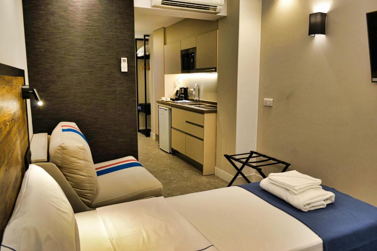 Gbh Hotel-Apartamentos Posidonia Benidorm Esterno foto