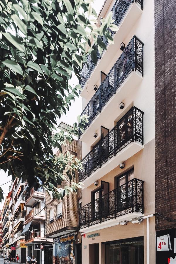 Gbh Hotel-Apartamentos Posidonia Benidorm Esterno foto