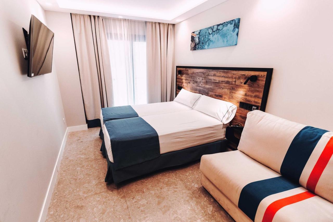 Gbh Hotel-Apartamentos Posidonia Benidorm Esterno foto