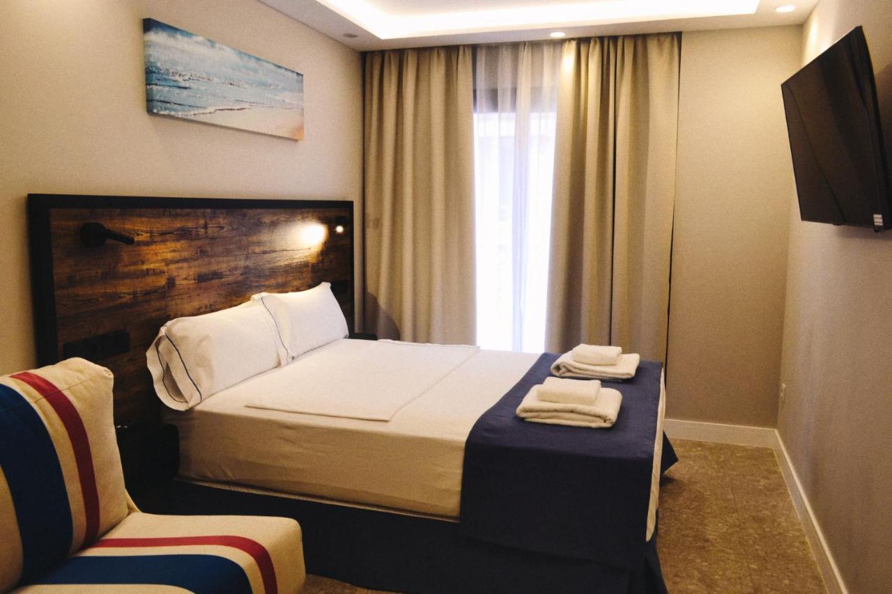 Gbh Hotel-Apartamentos Posidonia Benidorm Esterno foto